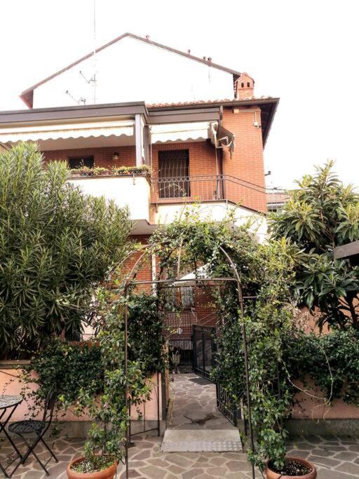 דירות מילאנו Un Insospettabile Angolo Verde In Citta מראה חיצוני תמונה